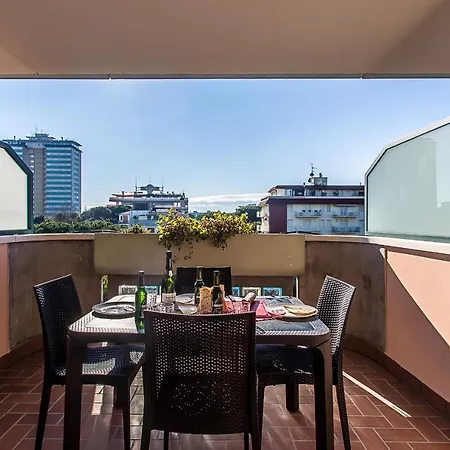 Апарт-отель Jamaica 4*